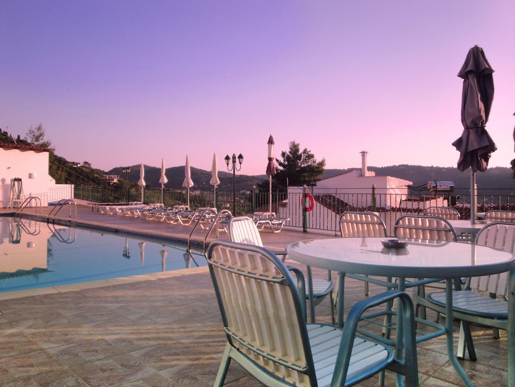 Aegeon Hotel Skopelos Town Exterior foto