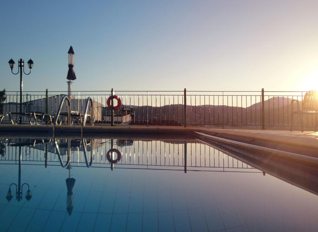 Aegeon Hotel Skopelos Town Exterior foto