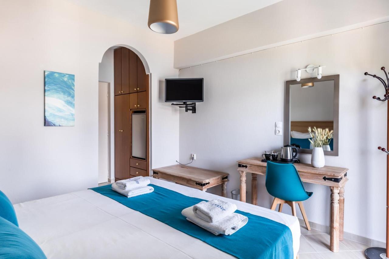 Aegeon Hotel Skopelos Town Exterior foto